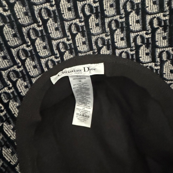 Dior Oblique Velvet Bucket Hat. Large brim. main image 4